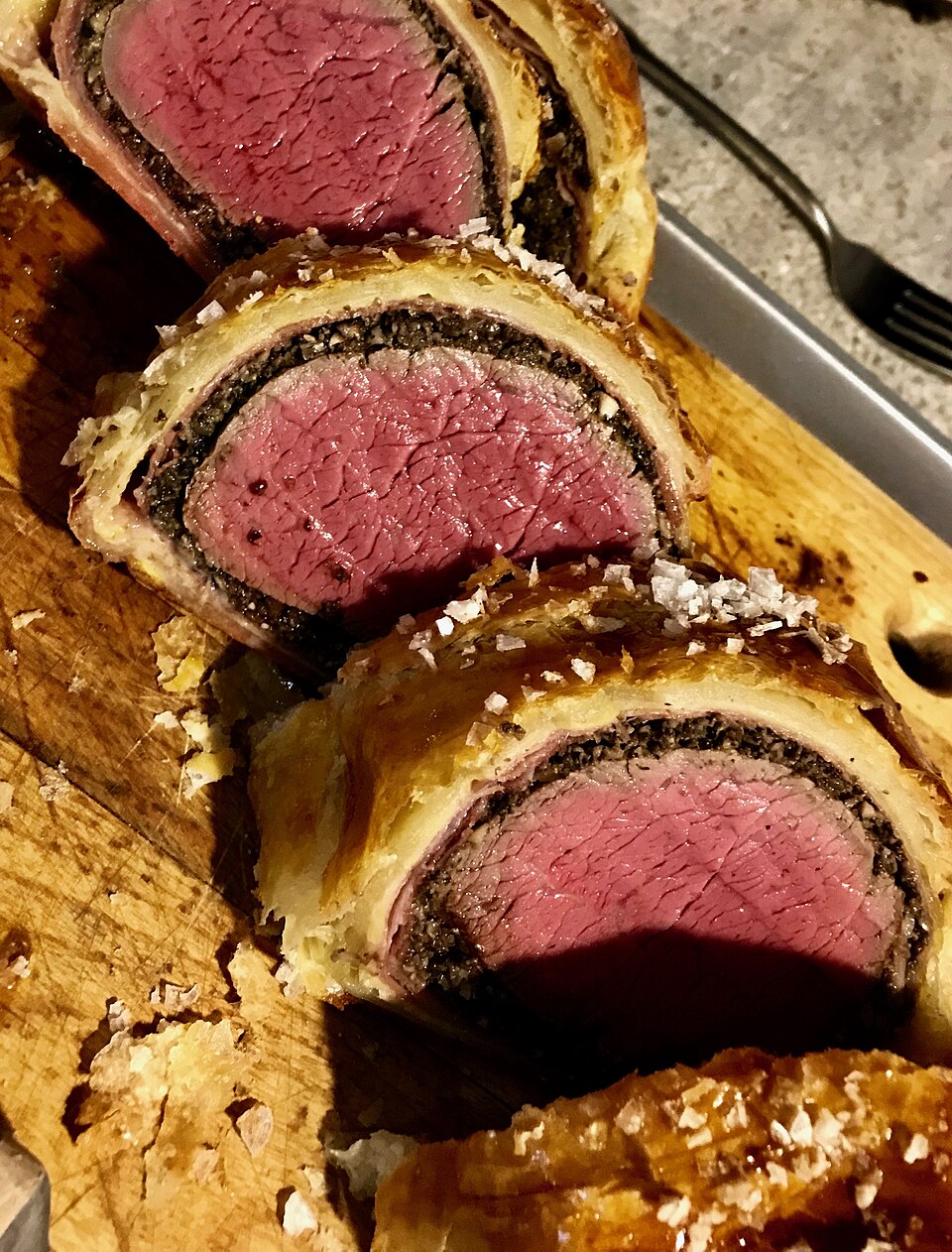Perfect Beef Wellington: Master the 5 Layers & Truffle Red Wine Sauce